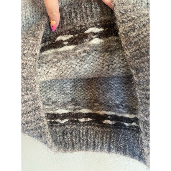 Vintage Hand Knit Wool Icelandic Nordic Sweater Gray Large - Picture 4 of 4